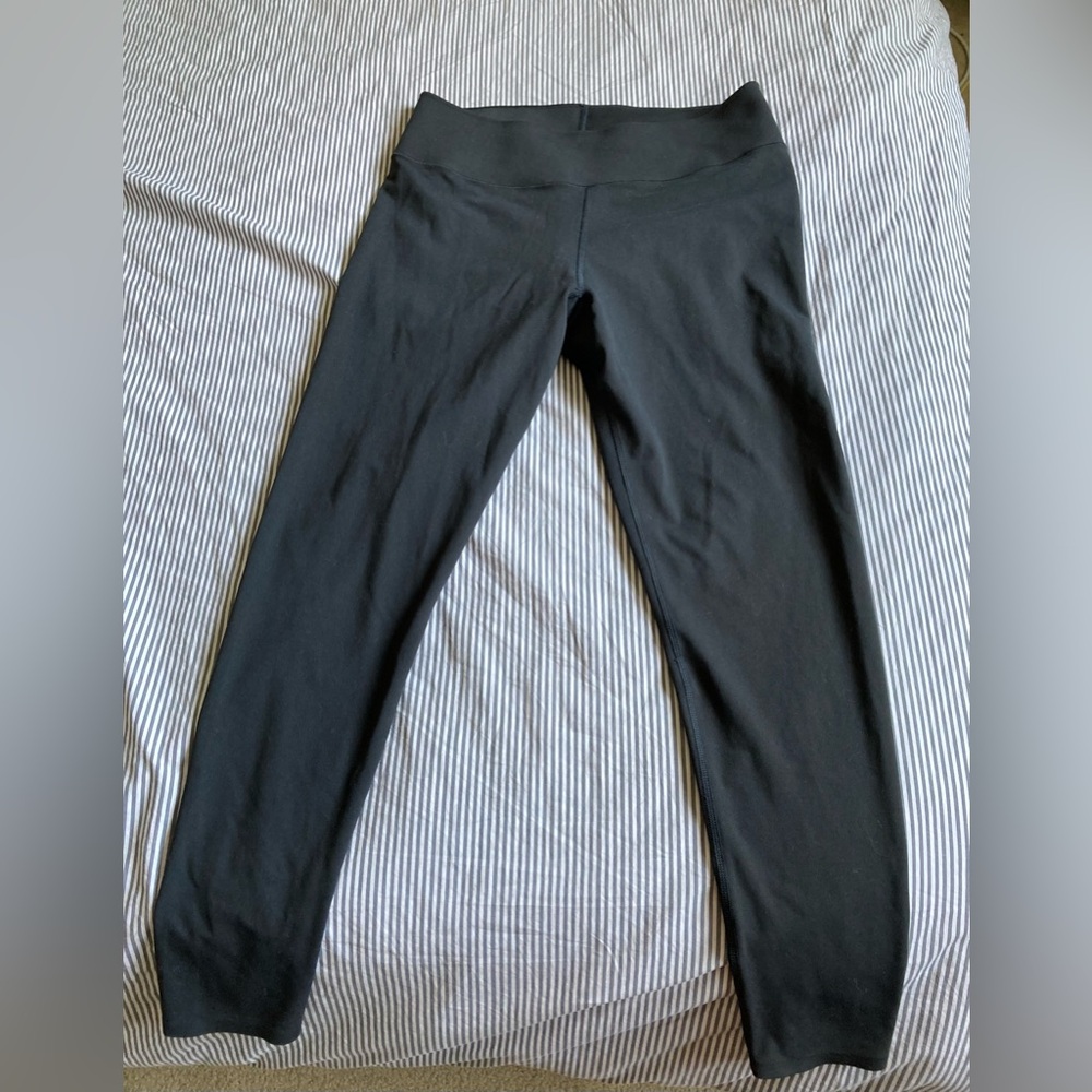 Uniqlo AIRism UV Protection Soft Leggings